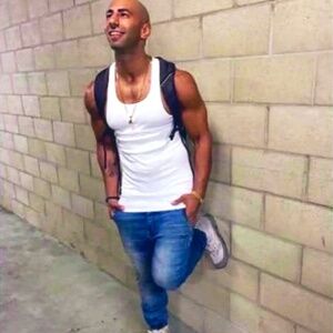 Meet your Posher, Bella